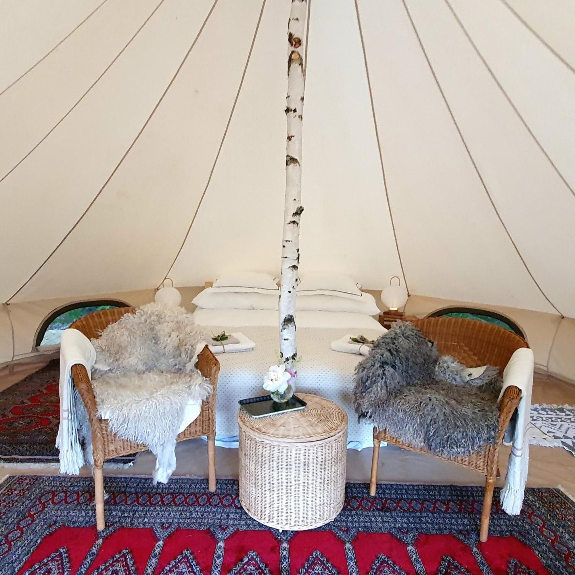 Skalbo Gardsglamping Hotell Järvsö Eksteriør bilde